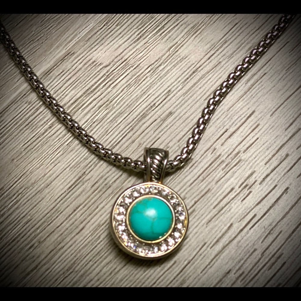 Vintage Style Turquoise Pendant Necklace